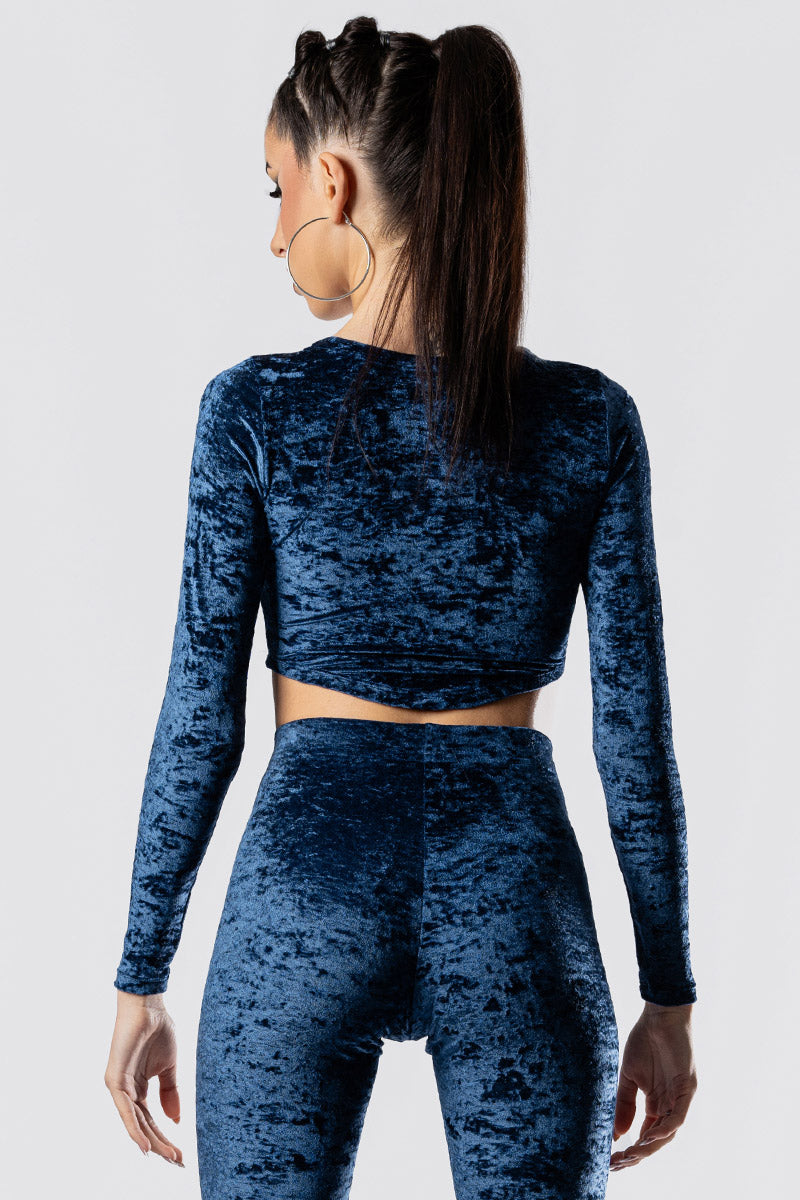cosmic-indigo-crew-neck-crop-top-blue-velvet-close-back-view