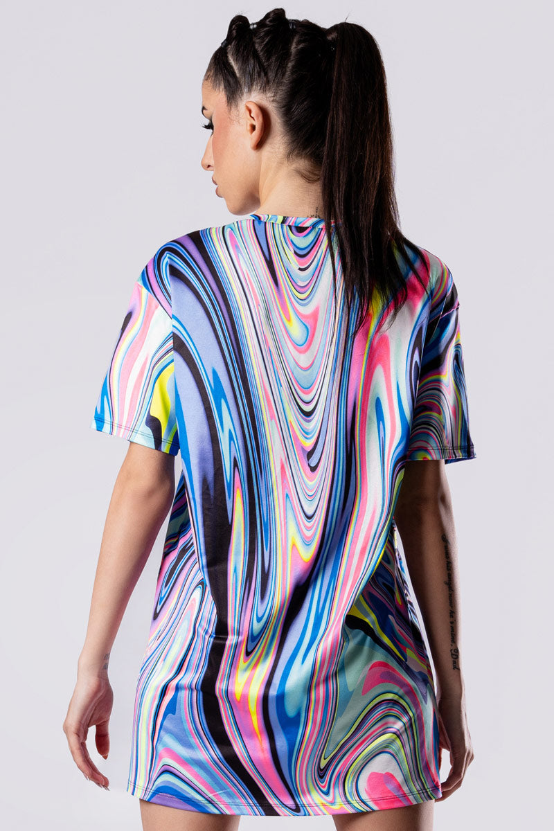 dreamwaver-oversized-t-shirt-dress-close-back-view