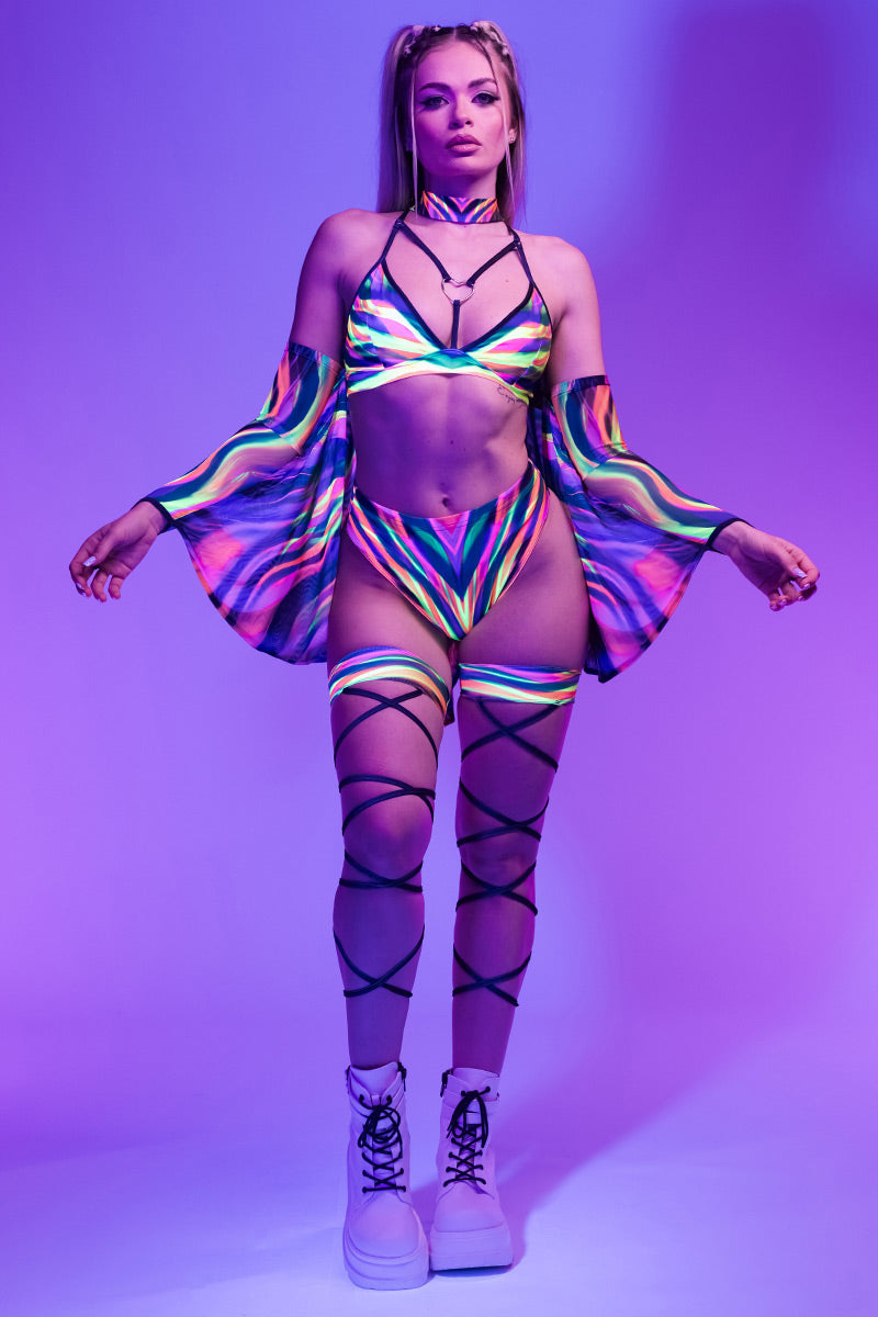 hypno-fairy-high-cut-booty-shorts-set-front-view-uv