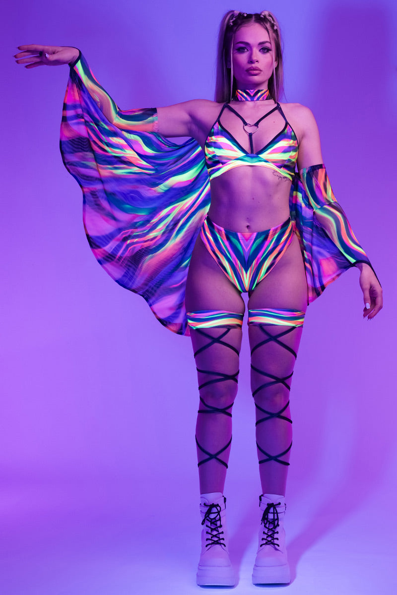 hypno-fairy-wings-front-side-view-uv