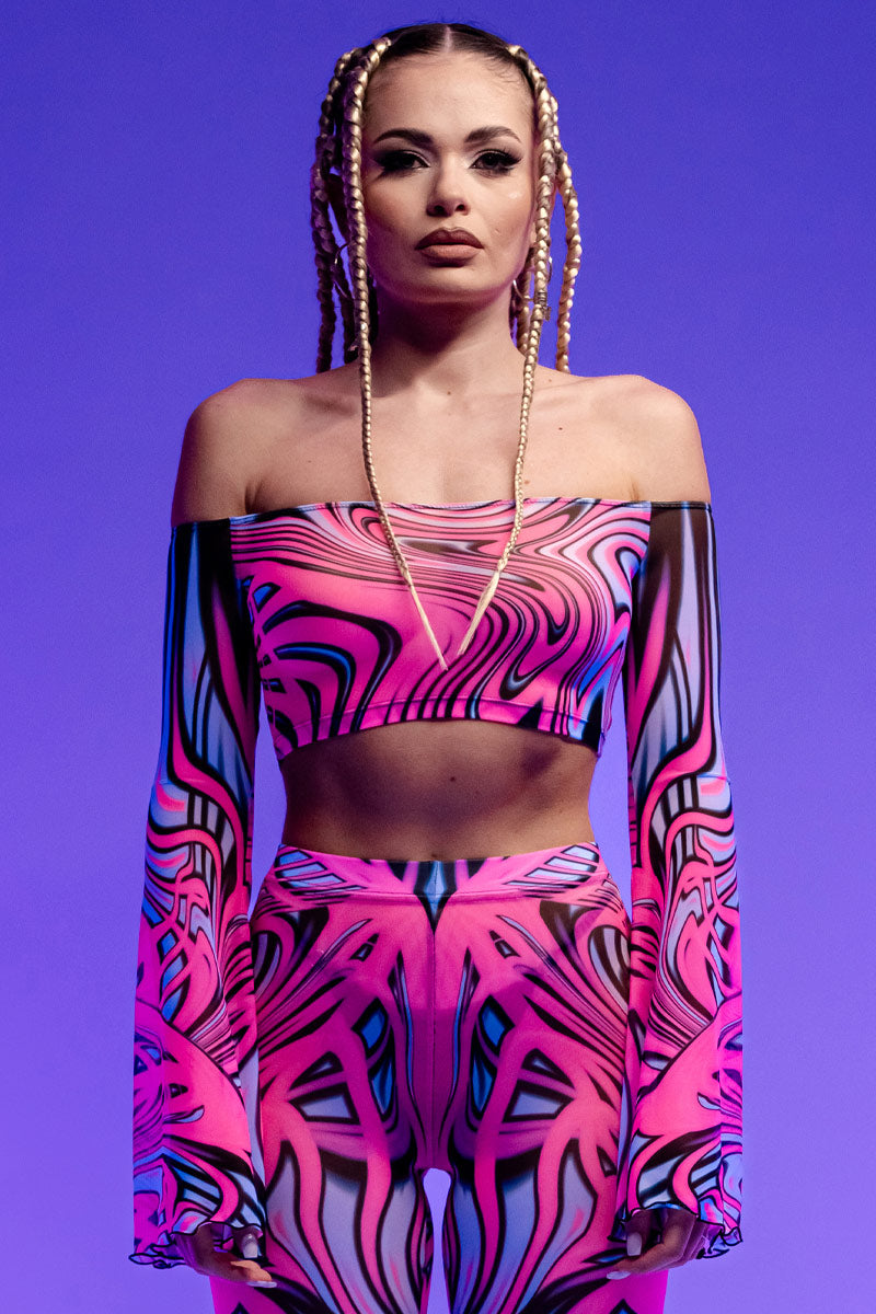 neon-magenta-motion-leggings-set-uv-close-view