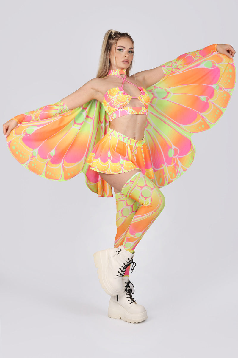 neon-moth-wings-side-view