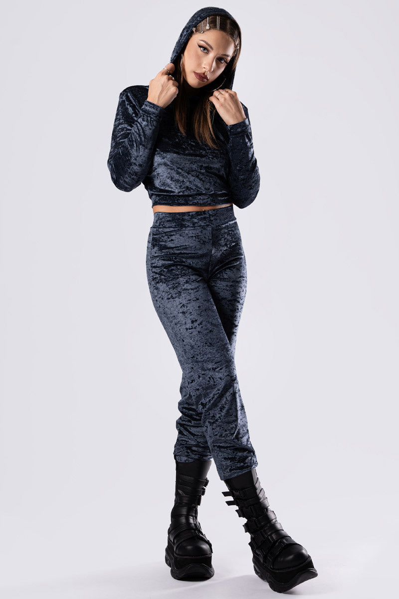 nightshade-joggers-blue-velvet-close-view-full-front-view