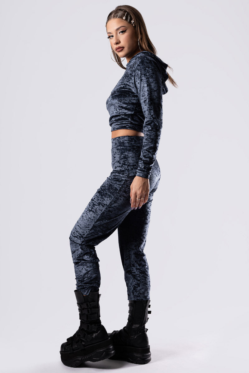 nightshade-joggers-blue-velvet-full-side-view