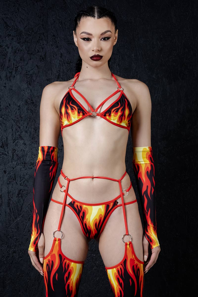on-fire-strappy-o-ring-chap-pants-set-close-view