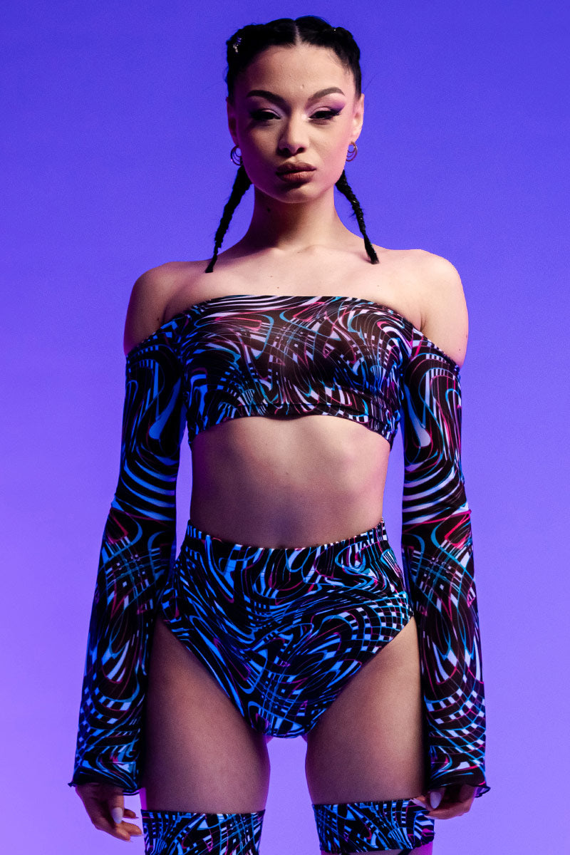 raving-illusion-shorts-set-uv-front-view